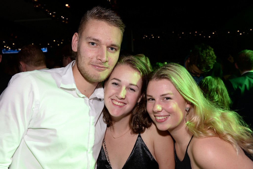 ../Images/Kerstfeest VdG 2019 201.jpg